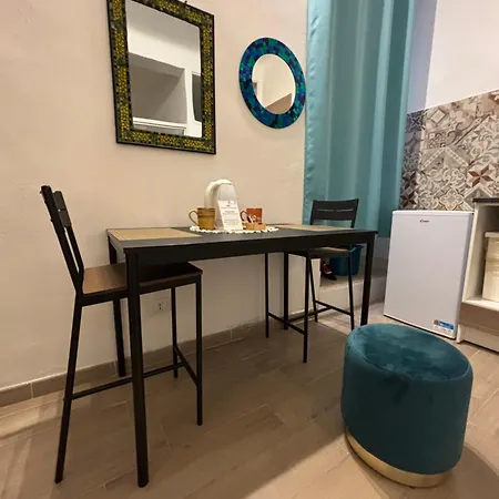 Lovely In The Center Of Rome, Monti רומא